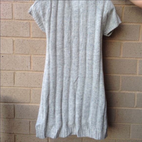 Gray hooded sweater Sz. M - Picture 3 of 3